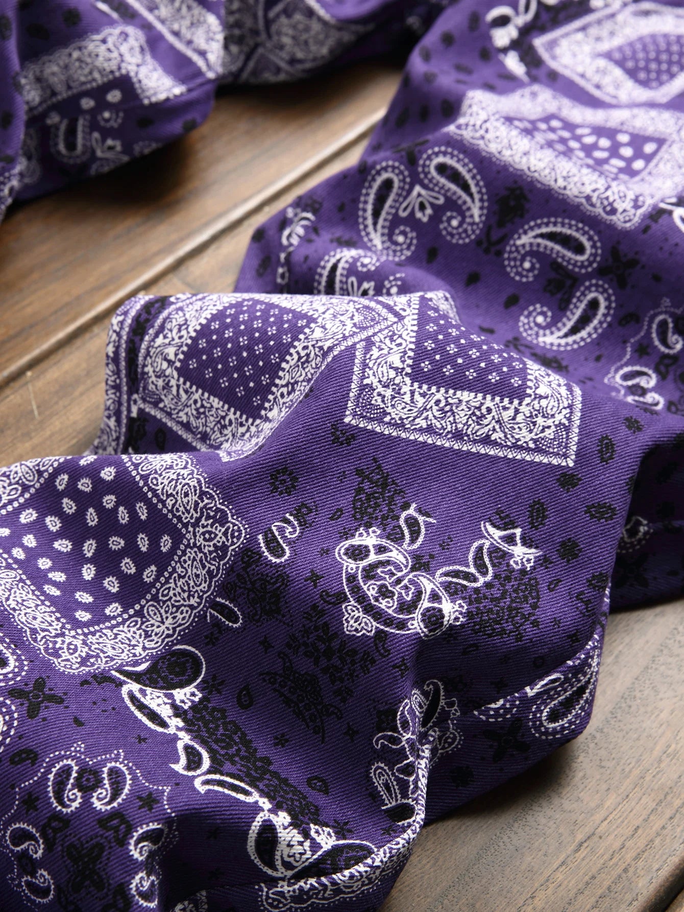 Stylish Mid Stretch Slim Fit Jeans - Men's Mid Waist Distressed And Ripped Denim Jeans With Tassels For All Seasons Street Wear