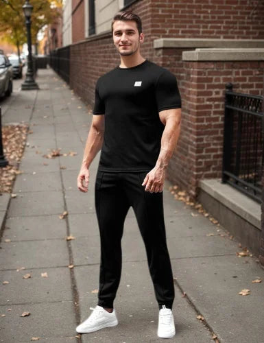 Men's 2-piece short-sleeved round neck summer T-shirt and casual cuffed trousers sports suit Men's trousers and tops casual suit