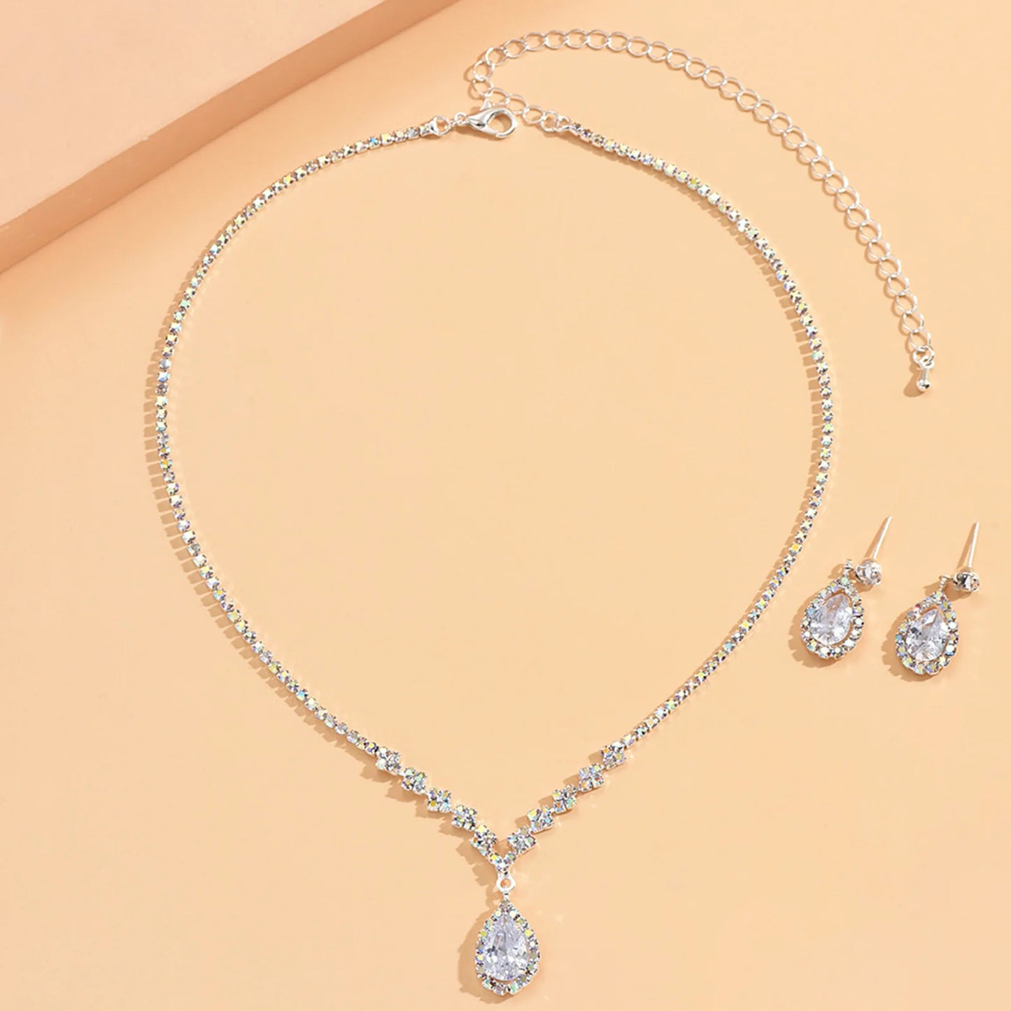 Wedding Season Women's Fashion Droplet Necklace and Earring Set Banquet Party Accessories