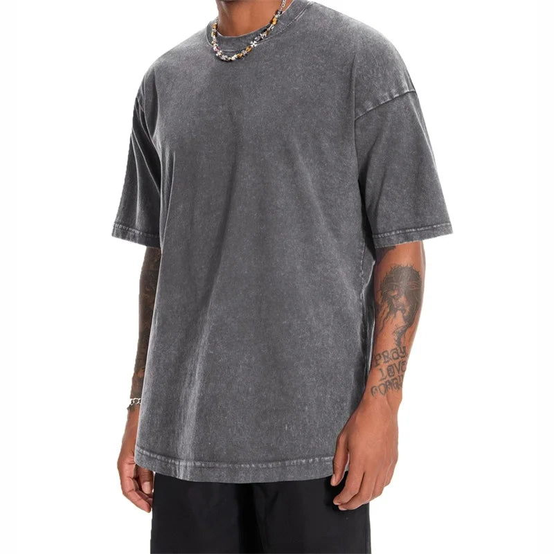 Unisex Retro Graphic Tee Classic Vintage Style Short Sleeve T-shirt with Crew Neck for Casual Daily Wear in Summer